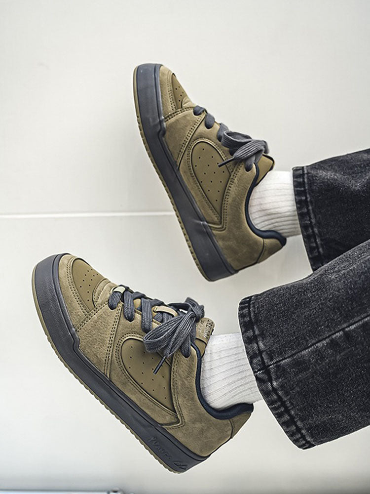 Unisex Vintage-Inspired Skate-Style Sneakers